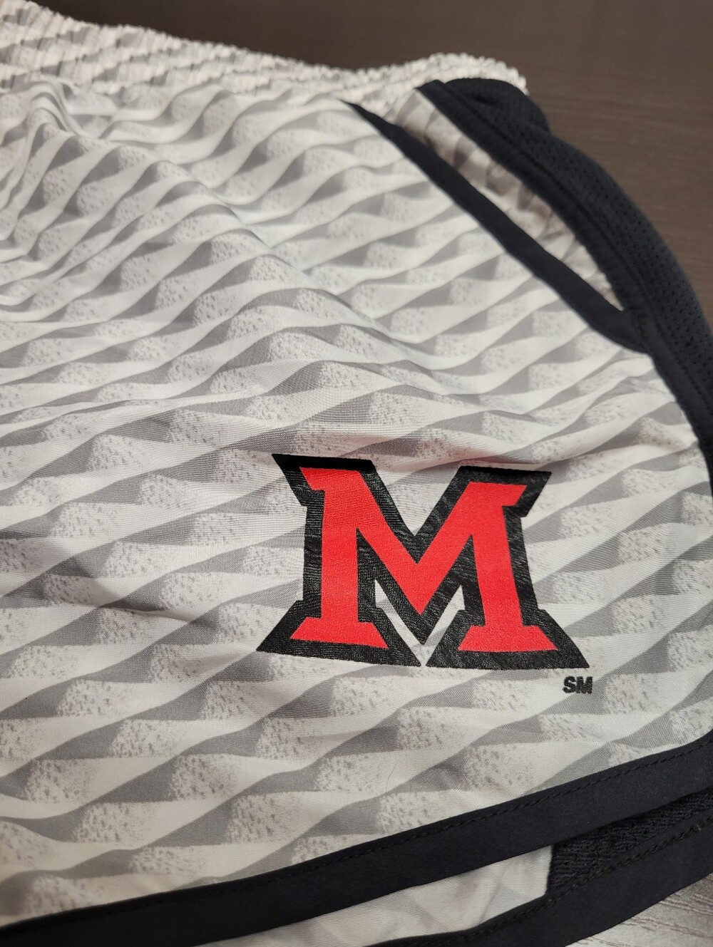 Under Armour Women’s Fly-By Running Shorts Miami University RedHawks Size Large